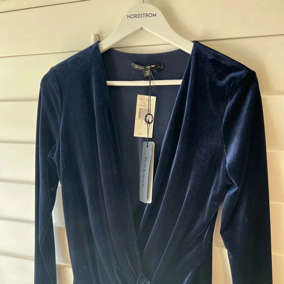 BLACK HALO NWT Lara Navy Blue Velvet Twist Mini Dress - Picture 10 of 12